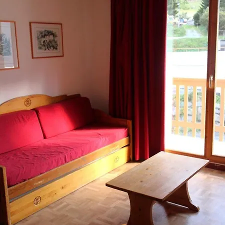 Le Cheval Blanc - 3 Pieces Pour 6 Personnes 35 * Modane